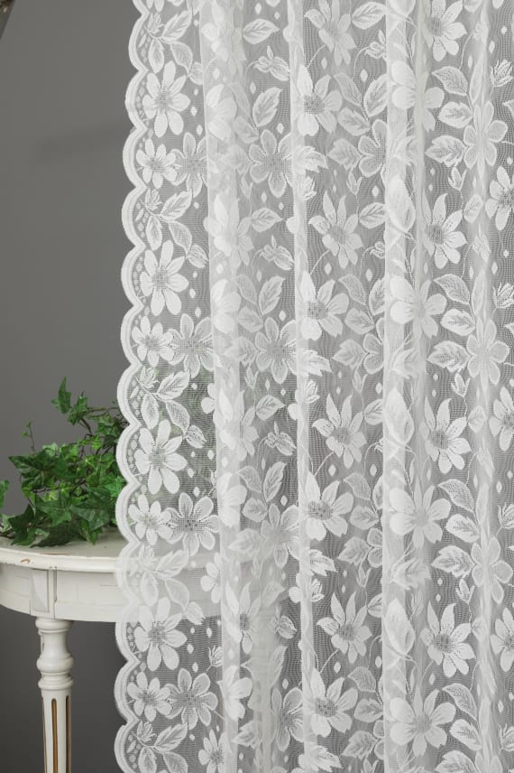 PITSIKÖYNNÖS -pitsi luonnonvalkoinen